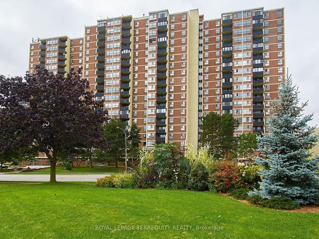 1207 - 362 The East Mall, Condo with 2 bedrooms, 2 bathrooms and 1 parking in Toronto ON | Image 1