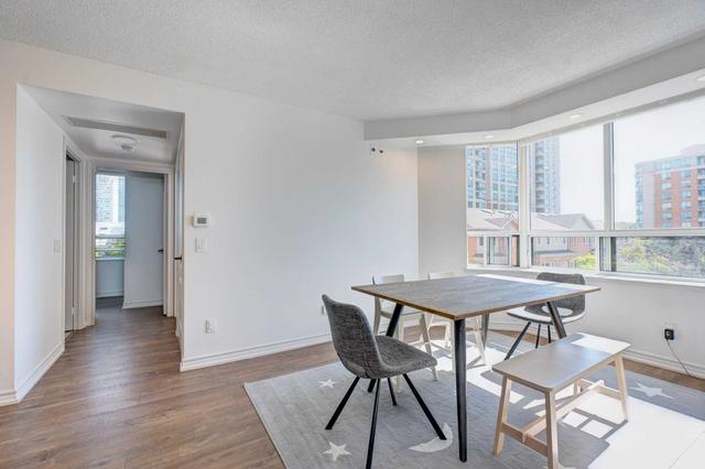 508 - 115 Onmi Dr, Condo with 3 bedrooms, 2 bathrooms and 2 parking in Toronto ON | Image 2