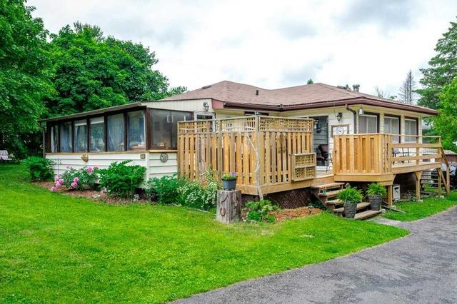 205 Parkside Dr, House detached with 2 bedrooms, 1 bathrooms and 8 parking in Trent Lakes ON | Image 12