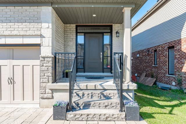 84 Mccann St, House detached with 5 bedrooms, 6 bathrooms and 4 parking in Guelph ON | Image 5