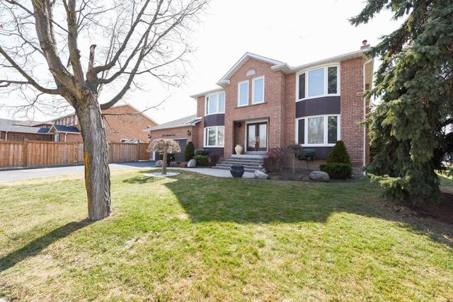 4470 Marshdale Crt, House detached with 4 bedrooms, 3 bathrooms and 6 parking in Mississauga ON | Image 12