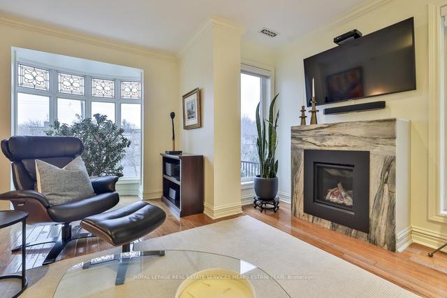 41g Green Belt Dr, House attached with 3 bedrooms, 3 bathrooms and 3 parking in Toronto ON | Image 7