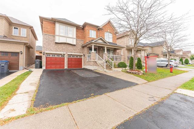12 Maverick Cres, House detached with 4 bedrooms, 6 bathrooms and 6 parking in Brampton ON | Image 12