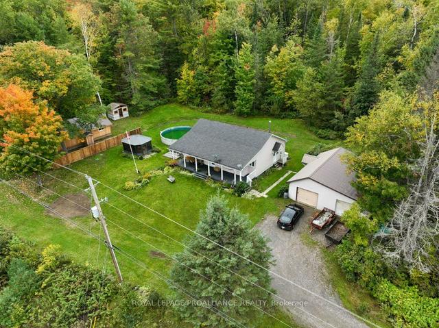 18776 Highway 41, House detached with 2 bedrooms, 2 bathrooms and 8 parking in Addington Highlands ON | Image 33