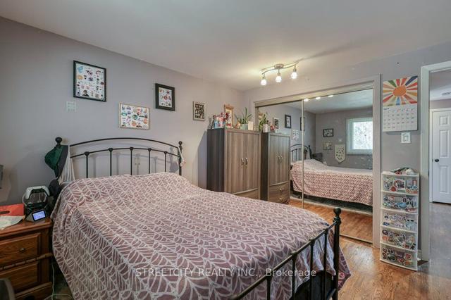102 Killarney Crt, House semidetached with 3 bedrooms, 2 bathrooms and 3 parking in London ON | Image 11
