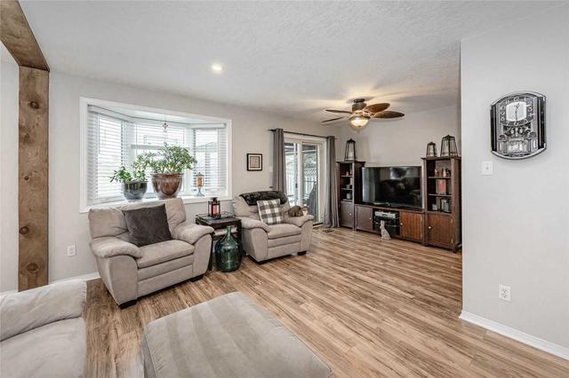 43 Abbeywood Cres, House detached with 4 bedrooms, 4 bathrooms and 4 parking in Guelph ON | Image 8