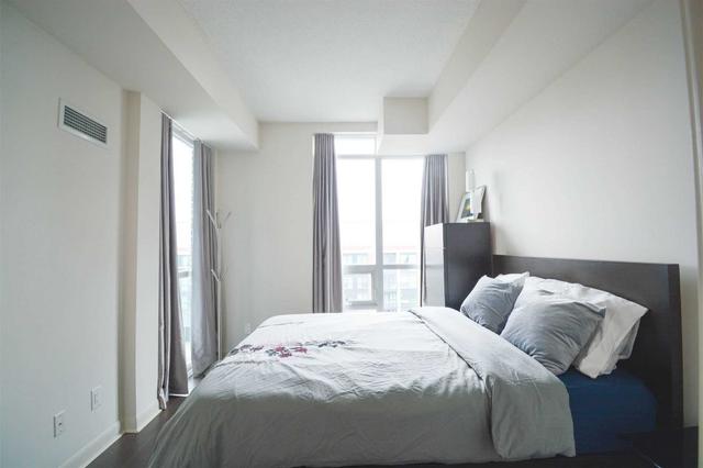 1018 - 525 Wilson Ave, Condo with 1 bedrooms, 1 bathrooms and 1 parking in Toronto ON | Image 10