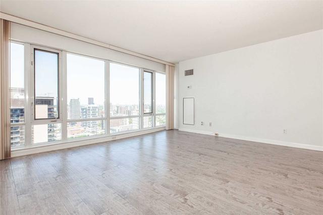 4213 - 210 Victoria St, Condo with 1 bedrooms, 2 bathrooms and 0 parking in Toronto ON | Image 16