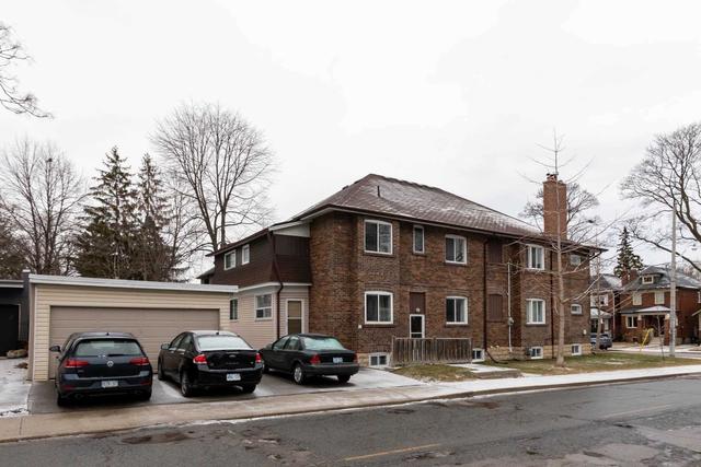 82 Cranbrooke Ave, House semidetached with 4 bedrooms, 5 bathrooms and 3 parking in Toronto ON | Image 23
