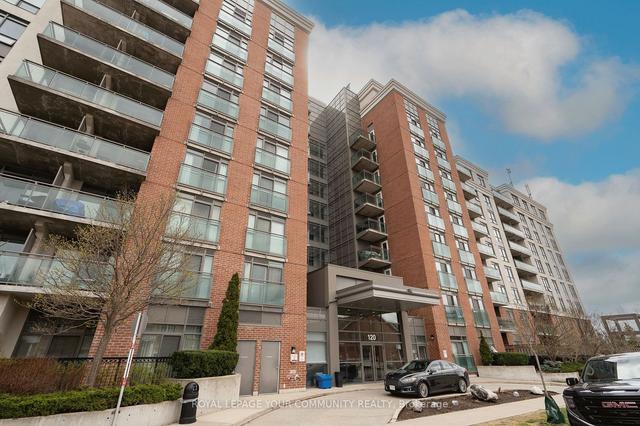 ph#924 - 120 Dallimore Circ, Condo with 2 bedrooms, 2 bathrooms and 2 parking in Toronto ON | Image 1