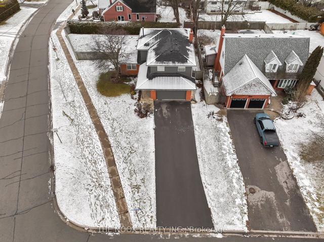 203 Beatrice St W, House detached with 4 bedrooms, 4 bathrooms and 8 parking in Oshawa ON | Image 31