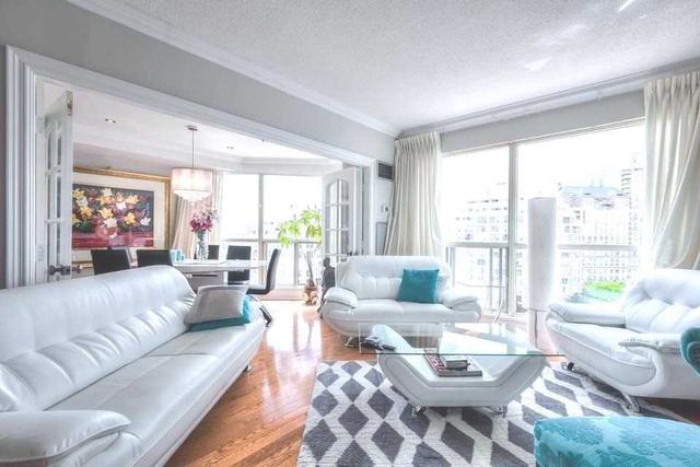 sph8 - 2261 Lake Shore Blvd W, Condo with 2 bedrooms, 2 bathrooms and 2 parking in Toronto ON | Image 17