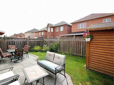 7 Blazing Star Dr, House detached with 4 bedrooms, 3 bathrooms and 2 parking in Brampton ON | Image 9