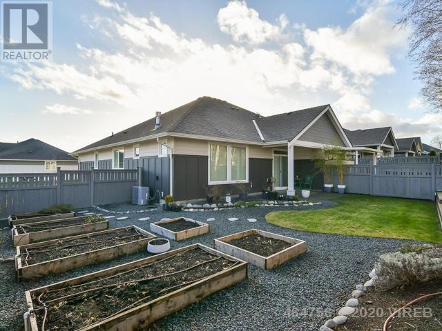 #18 2991 North Beach Drive, House attached with 2 bedrooms, 2 bathrooms and 1 parking in Campbell River BC | Image 28