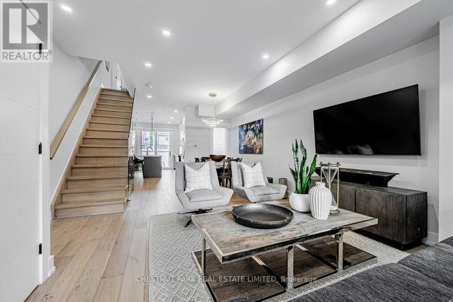 277 Boston Ave, House semidetached with 3 bedrooms, 4 bathrooms and 1 parking in Toronto ON | Image 4