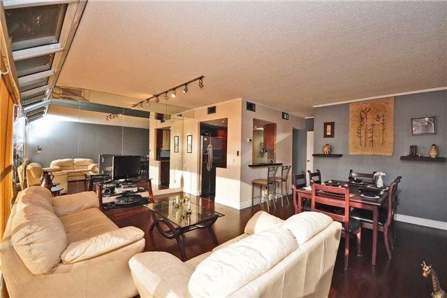 lph8 - 880 Dundas St W, Condo with 1 bedrooms, 1 bathrooms and 2 parking in Mississauga ON | Image 1