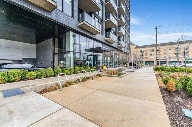 214 - 7 Smith Cres, Condo with 2 bedrooms, 1 bathrooms and 1 parking in Toronto ON | Image 12