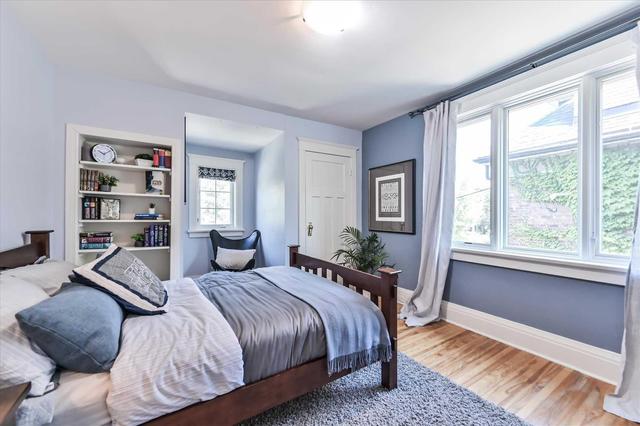 127 Briar Hill Ave, House detached with 5 bedrooms, 5 bathrooms and 5 parking in Toronto ON | Image 11