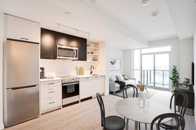 727 - 2300 St Clair Ave W, Condo with 2 bedrooms, 2 bathrooms and 1 parking in Toronto ON | Image 3