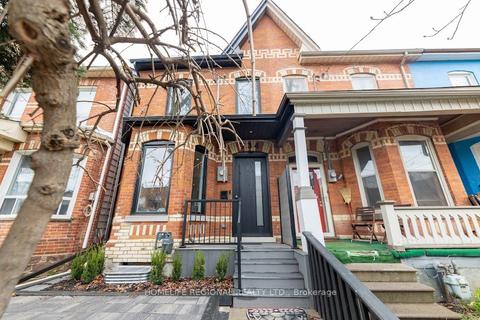 734 Richmond St W, House attached with 3 bedrooms, 5 bathrooms and 1 parking in Toronto ON | Card Image