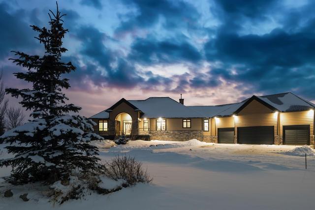 81 Ravencrest Drive, House detached with 5 bedrooms, 3 bathrooms and 10 parking in Foothills County AB | Image 41