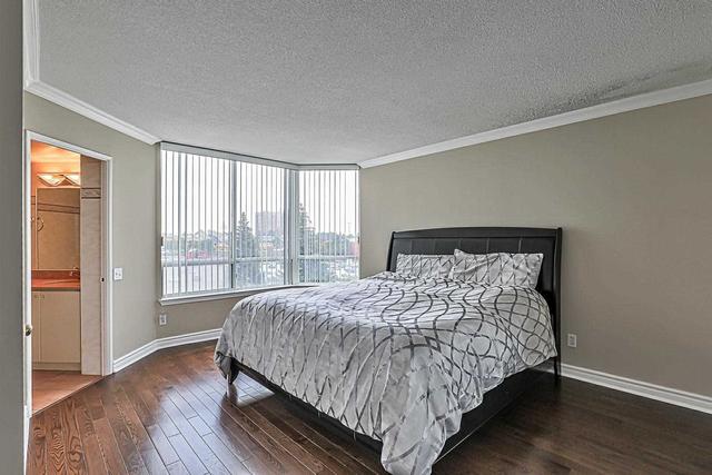 410 - 110 Promenade Circ, Condo with 2 bedrooms, 2 bathrooms and 1 parking in Vaughan ON | Image 5