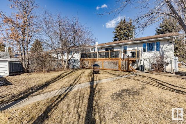 8707 31 Av Nw, House detached with 4 bedrooms, 2 bathrooms and 4 parking in Edmonton AB | Image 46