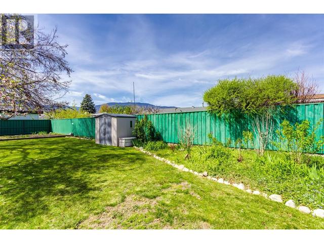 175 Secrest Place, House detached with 4 bedrooms, 1 bathrooms and 1 parking in Penticton BC | Image 44