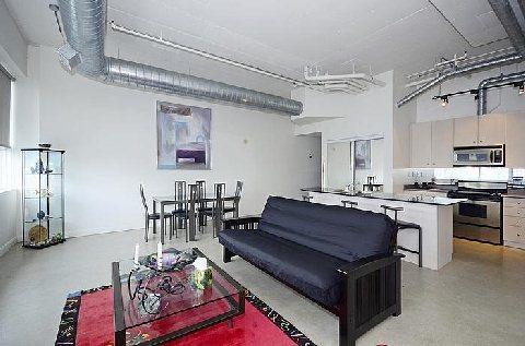 lph09 - 700 King St W, Condo with 2 bedrooms, 2 bathrooms and 1 parking in Toronto ON | Image 3