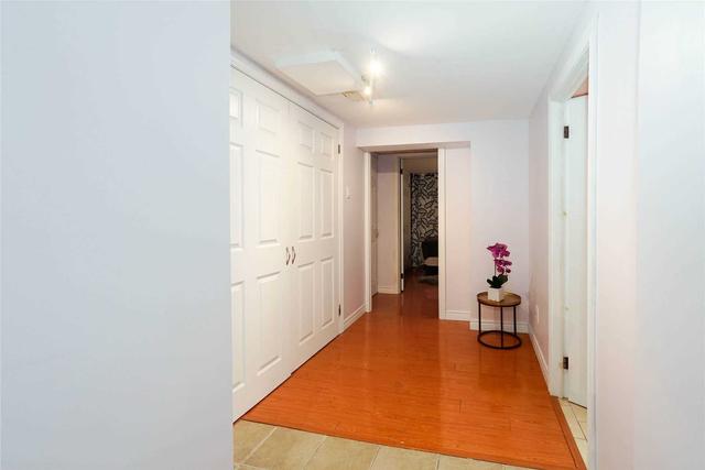 80 Preston St, House detached with 2 bedrooms, 2 bathrooms and 1 parking in Toronto ON | Image 17