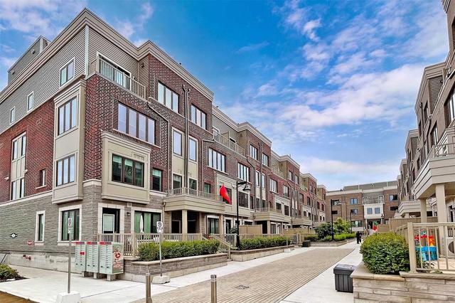 05 - 85 Eastwood Park Gdns, Townhouse with 2 bedrooms, 2 bathrooms and 1 parking in Toronto ON | Image 1