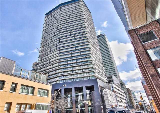 2912 - 125 Peter St, Condo with 1 bedrooms, 1 bathrooms and 1 parking in Toronto ON | Image 1