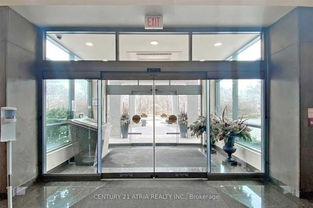 1603 - 188 Doris Ave, Condo with 3 bedrooms, 2 bathrooms and 1 parking in Toronto ON | Image 23
