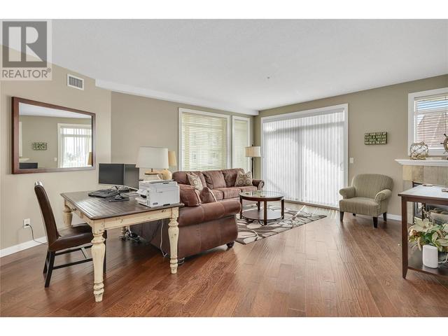 432 - 1088 Sunset Drive, Condo with 2 bedrooms, 2 bathrooms and 1 parking in Kelowna BC | Image 16