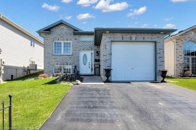 16 Cornish Crescent, House detached with 4 bedrooms, 2 bathrooms and 3 parking in Ingersoll ON | Image 1