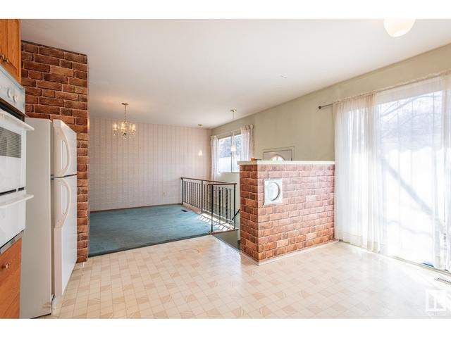 7403 92a Av Nw, House detached with 3 bedrooms, 2 bathrooms and 6 parking in Edmonton AB | Image 14