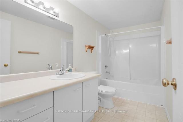 39 - 217 Martinet Ave, Townhouse with 3 bedrooms, 2 bathrooms and 1 parking in London ON | Image 19