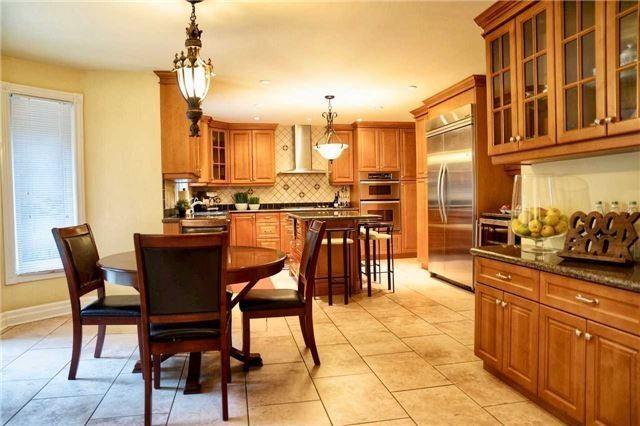 1645 Chesbro Crt, House detached with 4 bedrooms, 4 bathrooms and 6 parking in Mississauga ON | Image 15
