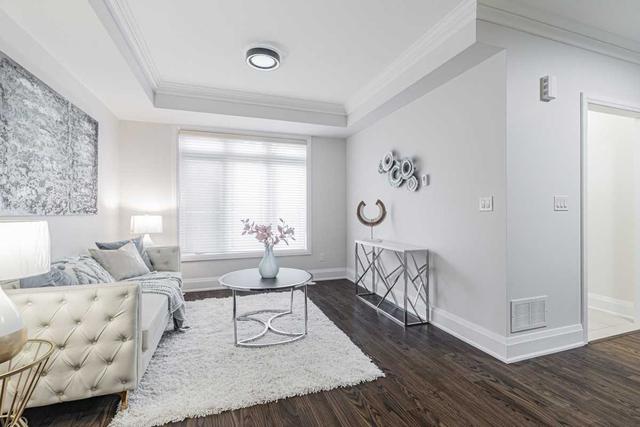 th2 - 5 Oakburn Cres, Townhouse with 3 bedrooms, 3 bathrooms and 2 parking in Toronto ON | Image 30