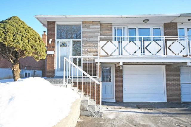 150 Voltarie Cres, House semidetached with 3 bedrooms, 2 bathrooms and 3 parking in Mississauga ON | Image 12