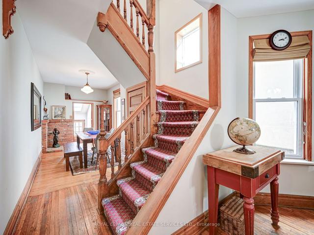 121 Lippincott St, House semidetached with 3 bedrooms, 2 bathrooms and 1 parking in Toronto ON | Image 7