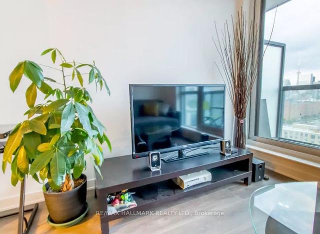 2208 - 55 Regent Park Blvd, Condo with 2 bedrooms, 2 bathrooms and 1 parking in Toronto ON | Image 4
