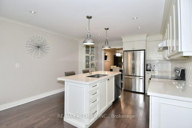 84 Rory Rd, House attached with 3 bedrooms, 4 bathrooms and 4 parking in Toronto ON | Image 2