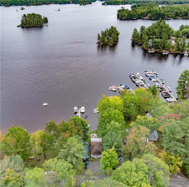 1192 North Kahshe Lake Road, House detached with 3 bedrooms, 1 bathrooms and 4 parking in Gravenhurst ON | Image 44