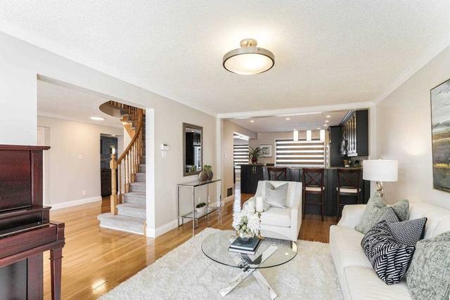 16 Nottingham Cres, House detached with 4 bedrooms, 4 bathrooms and 4 parking in Brampton ON | Image 35
