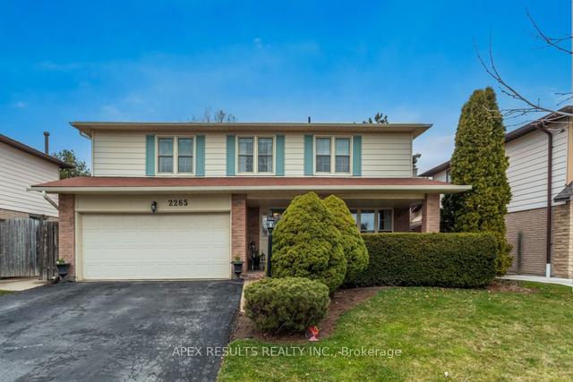 2265 Abbotsbury St, House detached with 4 bedrooms, 4 bathrooms and 4 parking in Burlington ON | Image 1