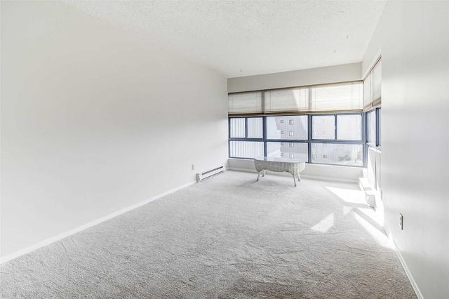 505 - 175 Hunter St E, Condo with 2 bedrooms, 1 bathrooms and 1 parking in Hamilton ON | Image 3