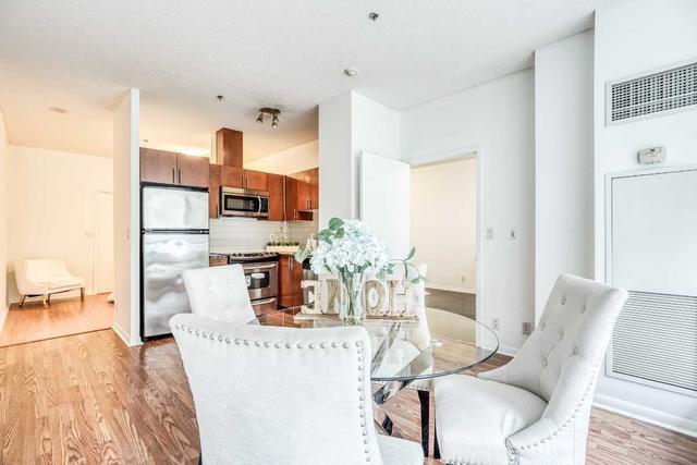 th103 - 96 St Patrick St, Condo with 1 bedrooms, 1 bathrooms and 0 parking in Toronto ON | Image 9