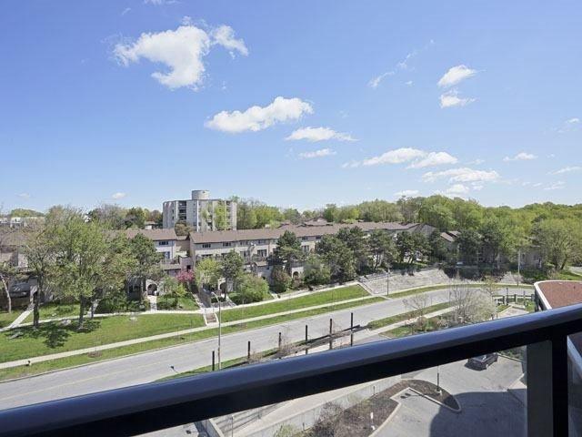 1001 - 18 Valley Woods Rd, Condo with 2 bedrooms, 1 bathrooms and 1 parking in Toronto ON | Image 17