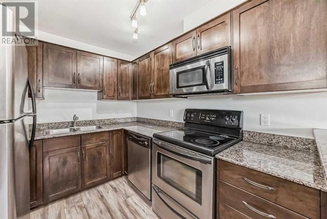 3, - 2104 17 Street Sw, Condo with 2 bedrooms, 1 bathrooms and 1 parking in Calgary AB | Image 5